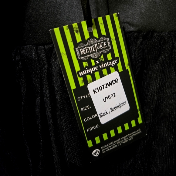 Beetlejuice x Unique Vintage Black Tulle Beetle Applique Dress- Sz Large - Picture 4 of 8